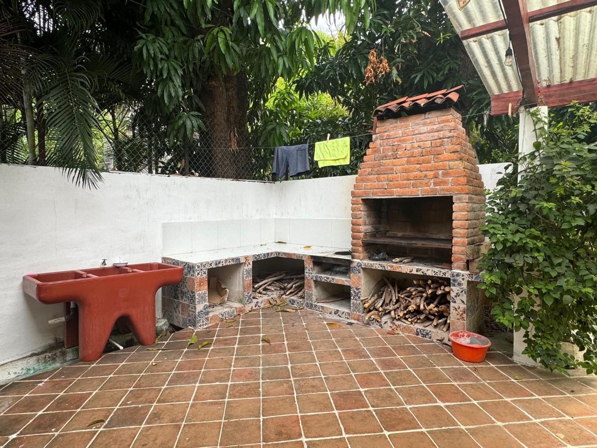 Hostal Tia Reyna El Zonte Zewnętrze zdjęcie